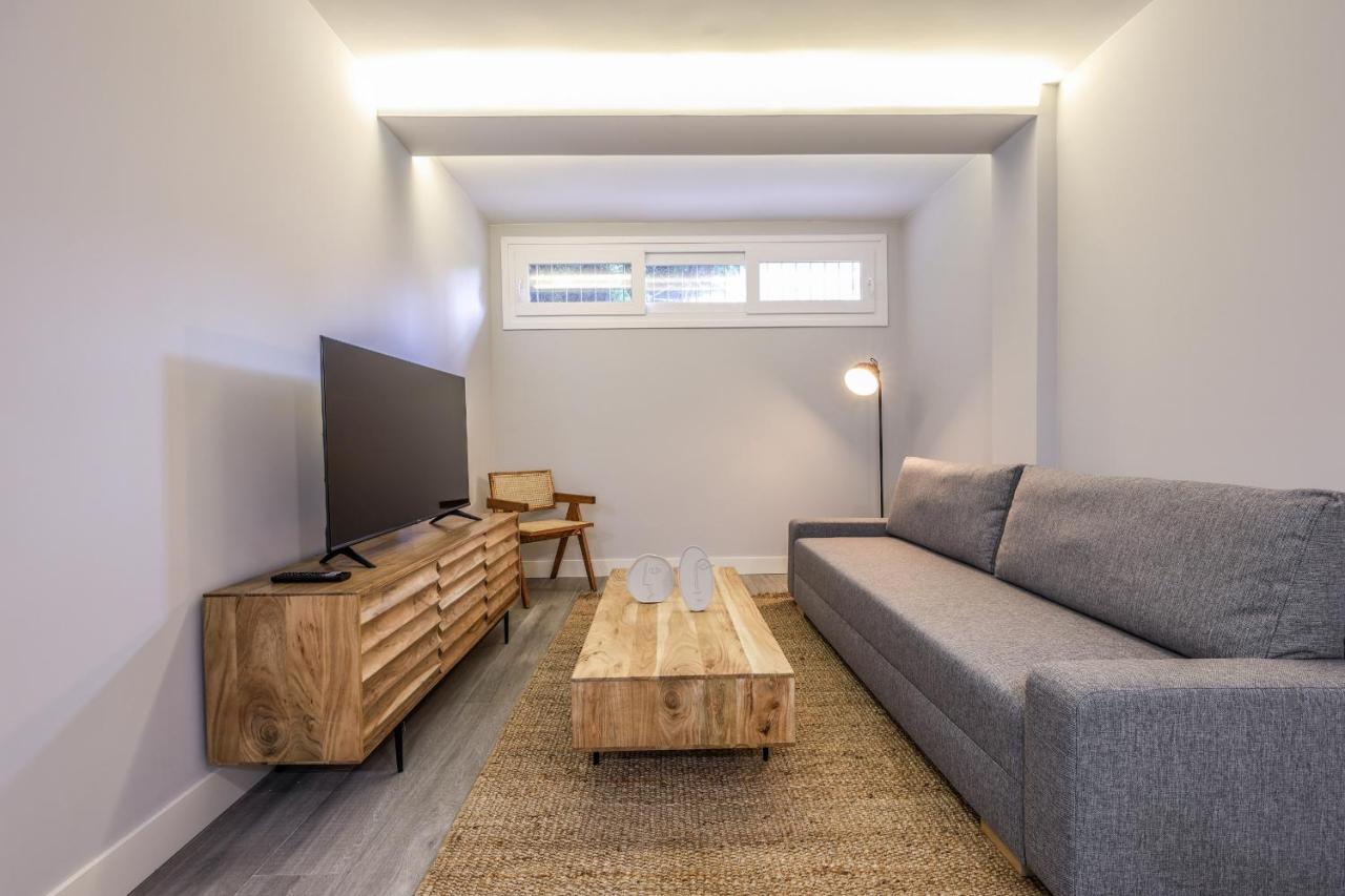 Apartamentos Reformados En Arturo Soria Madrid Extérieur photo