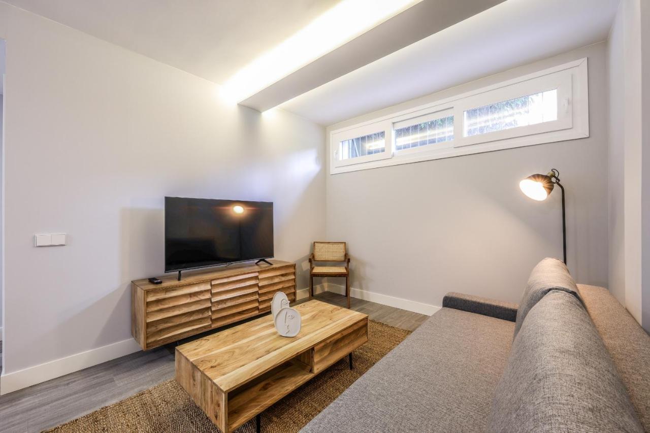 Apartamentos Reformados En Arturo Soria Madrid Extérieur photo