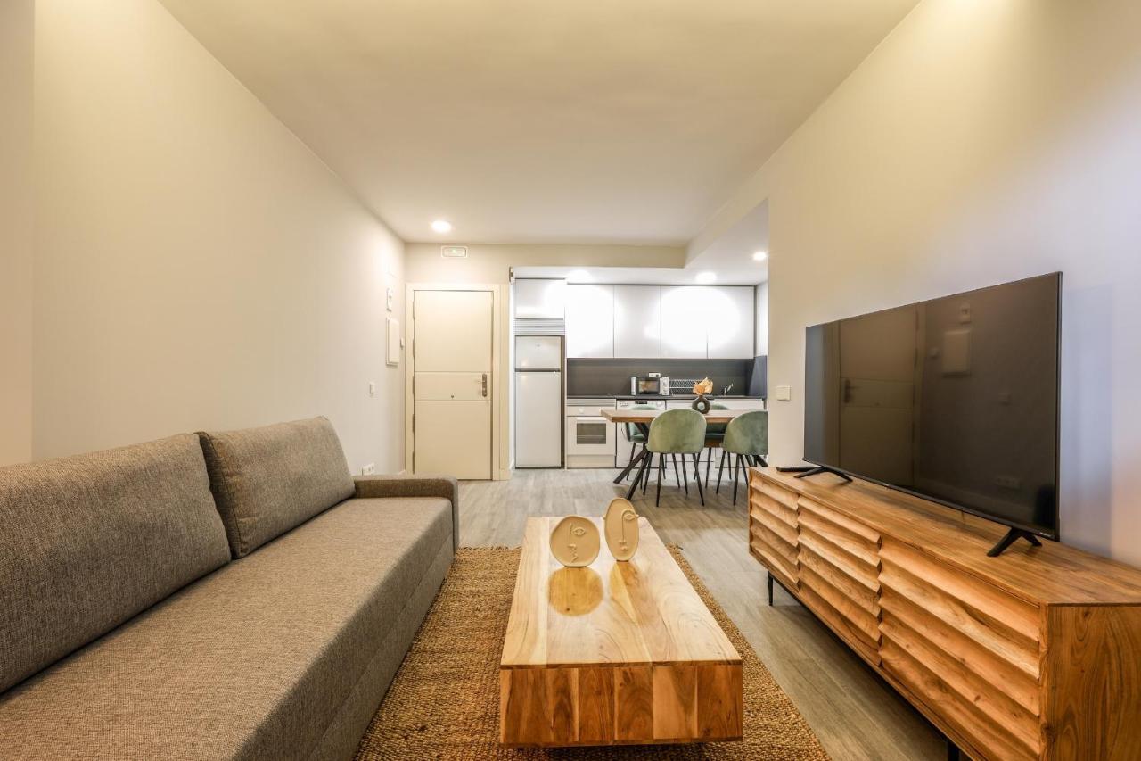 Apartamentos Reformados En Arturo Soria Madrid Extérieur photo