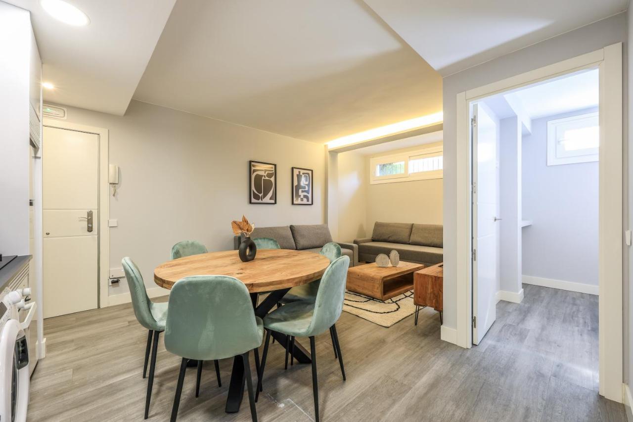 Apartamentos Reformados En Arturo Soria Madrid Extérieur photo