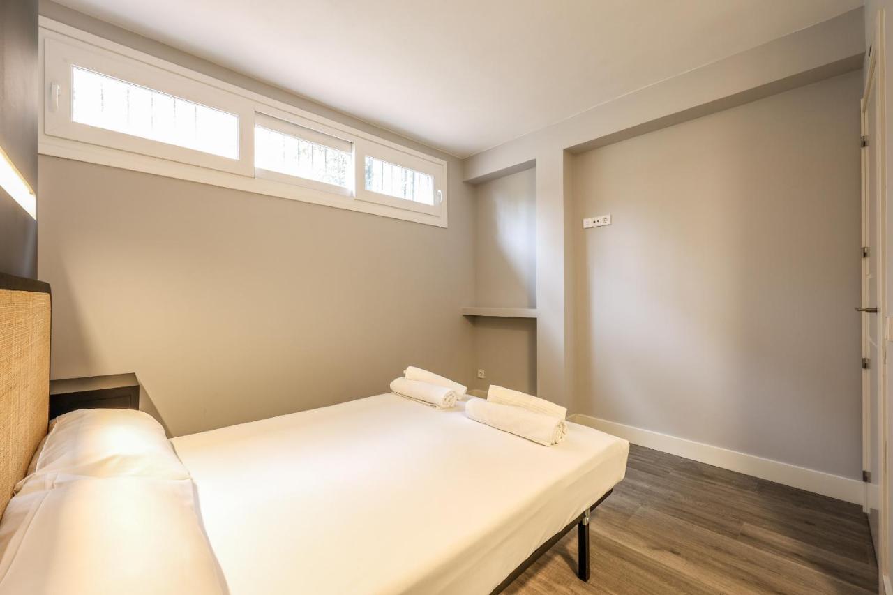 Apartamentos Reformados En Arturo Soria Madrid Extérieur photo