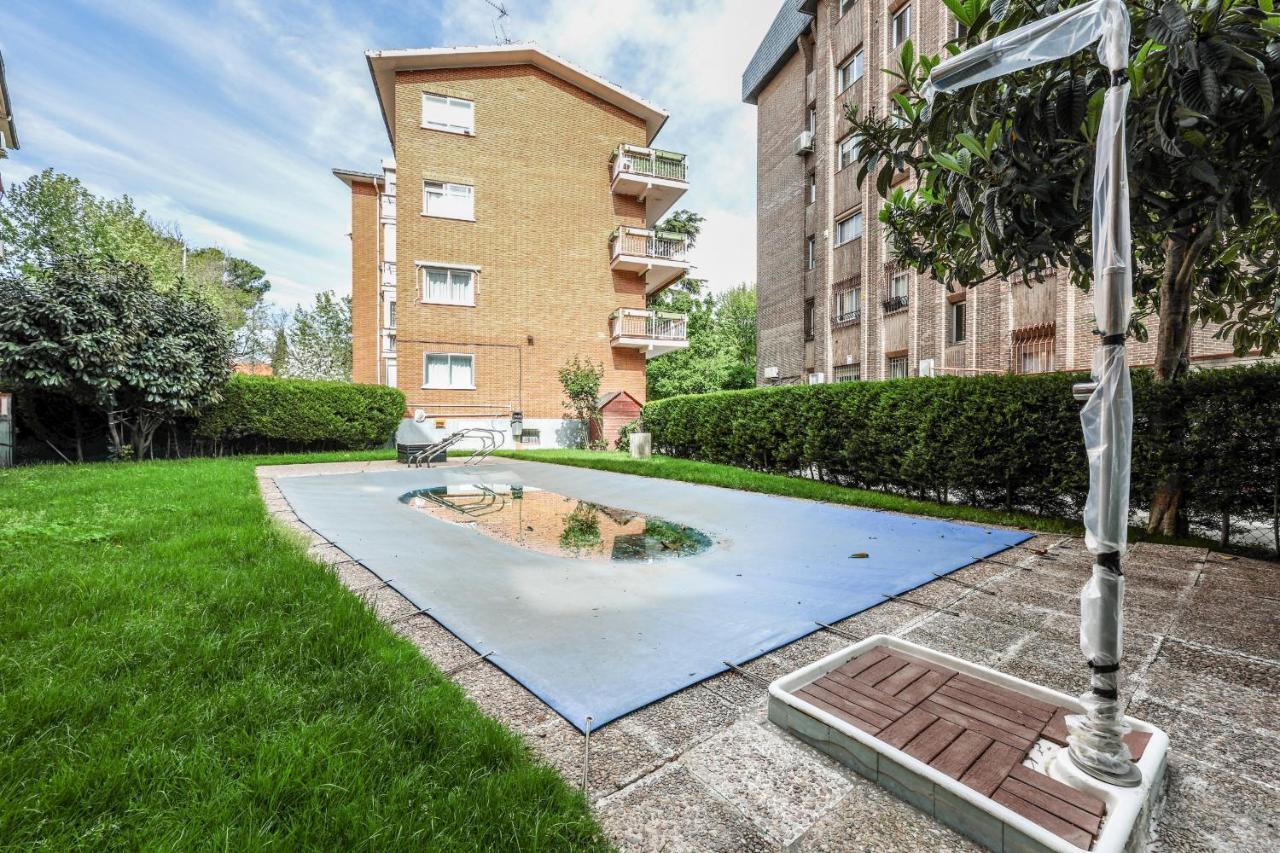 Apartamentos Reformados En Arturo Soria Madrid Extérieur photo