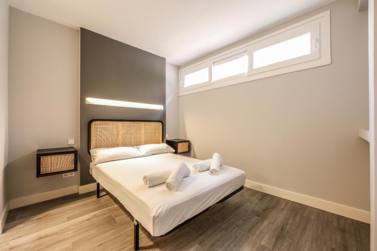 Apartamentos Reformados En Arturo Soria Madrid Extérieur photo