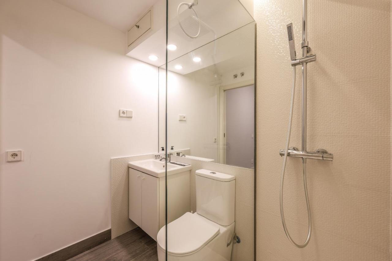 Apartamentos Reformados En Arturo Soria Madrid Extérieur photo