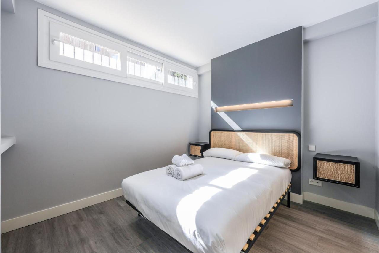 Apartamentos Reformados En Arturo Soria Madrid Extérieur photo