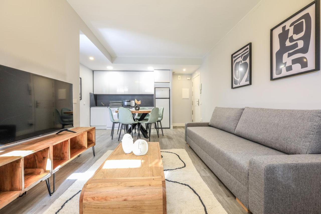 Apartamentos Reformados En Arturo Soria Madrid Extérieur photo