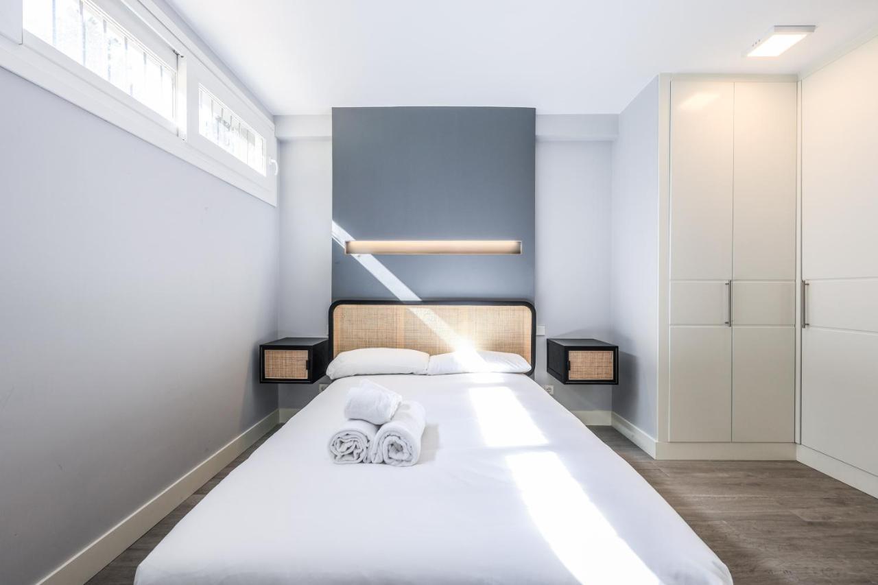 Apartamentos Reformados En Arturo Soria Madrid Extérieur photo